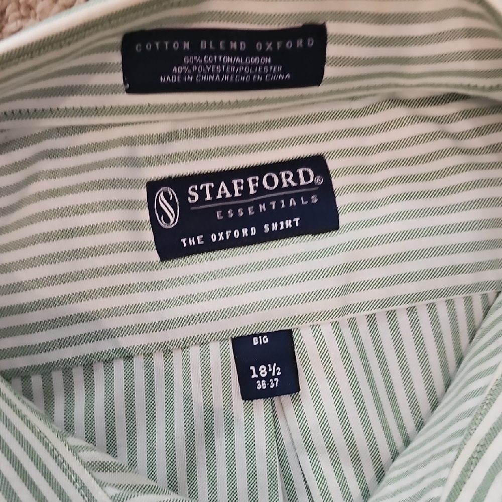 Stafford Oxford Men's Green and White Striped Button Down Shirt - Picture 4 of 4